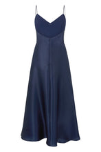 Load image into Gallery viewer, Long dark blue dress with elegant neckline