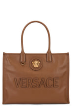 Load image into Gallery viewer, Leather tote bag with Medusa plate