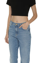 Load image into Gallery viewer, Roxanne 5-pocket straight-leg jeans