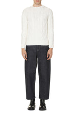 Load image into Gallery viewer, virgin wool crew-neck sweater