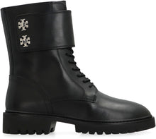 Load image into Gallery viewer, Turnlock ankle boots in leather