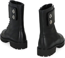 Load image into Gallery viewer, Turnlock ankle boots in leather