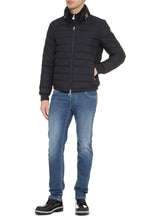 Load image into Gallery viewer, Akio short down jacket