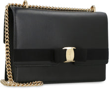 Load image into Gallery viewer, Vara leather crossbody bag
