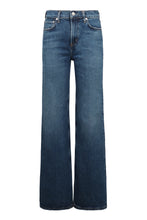 Load image into Gallery viewer, Kimberly flared jeans