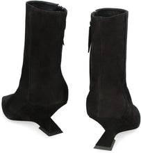 Load image into Gallery viewer, Cheope suede ankle boots