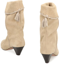 Load image into Gallery viewer, Dalby boots in suede