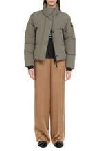 Load image into Gallery viewer, Junction short down jacket - Black Label
