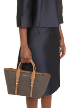 Load image into Gallery viewer, Moore PVC handbag