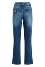 Load image into Gallery viewer, Slightly flared jeans