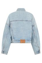 Load image into Gallery viewer, Short denim jacket