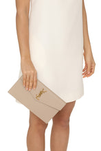 Load image into Gallery viewer, Uptown leather clutch