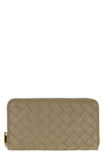 Load image into Gallery viewer, Leather zip-around wallet