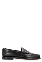 Load image into Gallery viewer, Classic Dan moccasins in leather