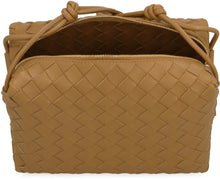 Load image into Gallery viewer, Loop leather crossbody bag
