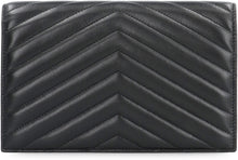 Load image into Gallery viewer, Envelope Cassandre wallet on chain