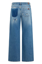 Load image into Gallery viewer, Jeans with wide legs