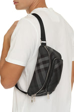 Load image into Gallery viewer, Grid fabric belt bag