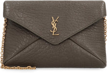 Load image into Gallery viewer, Cassandre Leather clutch