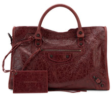 Load image into Gallery viewer, Handbag Le City M in leather