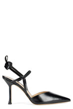 Load image into Gallery viewer, Dorsay shoe in leather