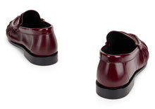 Load image into Gallery viewer, Leather moccasins