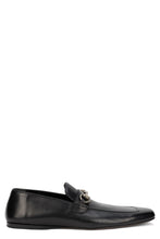 Load image into Gallery viewer, Loafers with buckle in leather