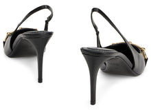 Load image into Gallery viewer, Decollete in leather with strap