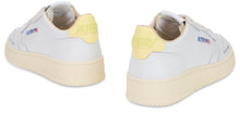 Load image into Gallery viewer, Low-top sneakers Medalist in leather