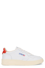 Load image into Gallery viewer, Low-top sneakers Medalist in leather