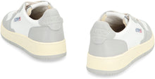 Load image into Gallery viewer, Medalist Low-top sneakers