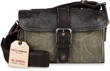 Load image into Gallery viewer, Canvas shoulder bag