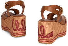 Load image into Gallery viewer, Wedge sandal in leather
