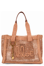 Load image into Gallery viewer, Tote bag East-West Summer Banana in raffia