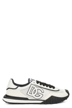 Load image into Gallery viewer, Sneakers with logo