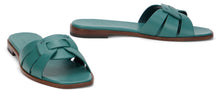 Load image into Gallery viewer, Low sandals in leather