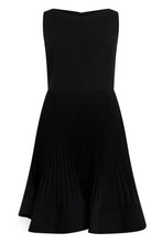 Load image into Gallery viewer, Flared dress with pleated skirt