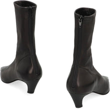Load image into Gallery viewer, Arizona ankle boots in leather