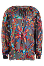 Load image into Gallery viewer, Lightweight long-sleeve shirt