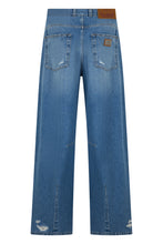 Load image into Gallery viewer, Jeans with a worn effect