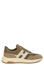 Load image into Gallery viewer, Sports shoe with high sole