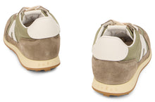 Load image into Gallery viewer, Fitted sneakers