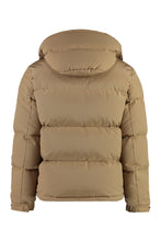 Load image into Gallery viewer, Fornas short down jacket
