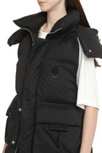 Load image into Gallery viewer, 6 Moncler x WIllow Smith - Sabela hooded bodywarmer