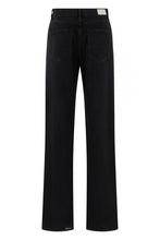 Load image into Gallery viewer, Straight jeans in denim