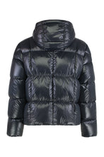 Load image into Gallery viewer, Short parka with hood Serfanto