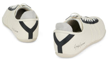 Load image into Gallery viewer, Minimalist sneakers