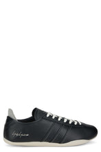Load image into Gallery viewer, Sleek sneakers