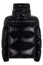 Load image into Gallery viewer, Padded jacket with hood