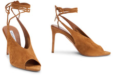 Load image into Gallery viewer, Heeled sandals in suede